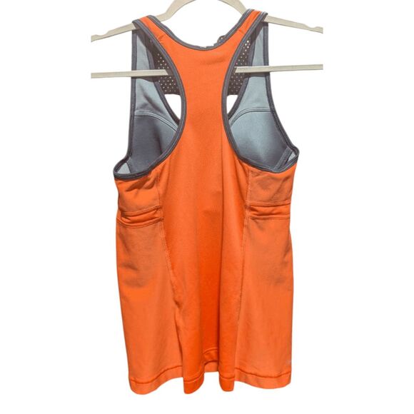 NIKE Dri Fit Racerback Tank Size Medium - Picture 3 of 3